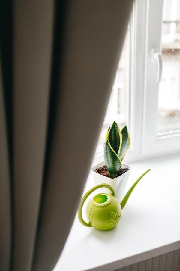 "Green Oasis Apartment" Львов Экстерьер фото