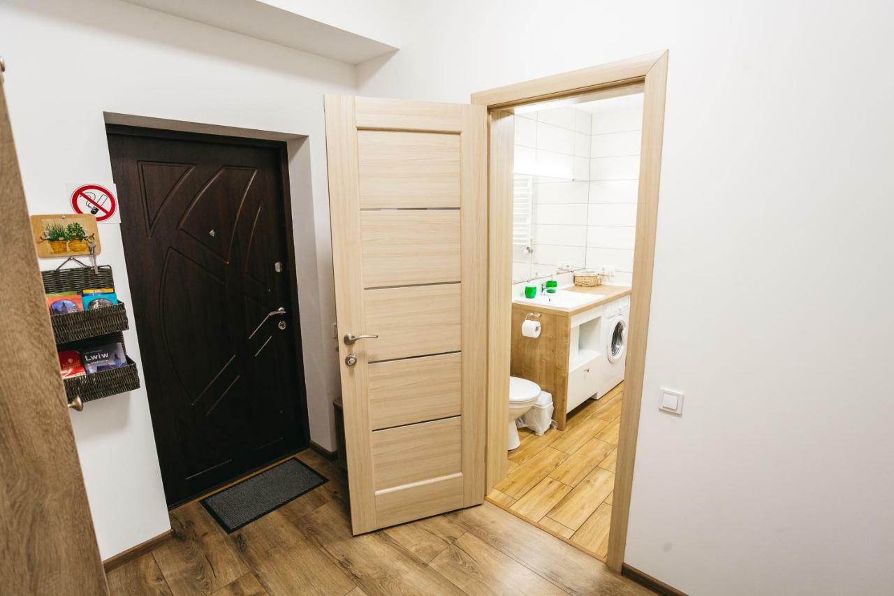 "Green Oasis Apartment" Львов Экстерьер фото
